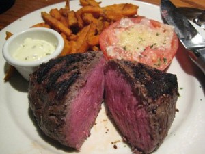 Get yer laughing gear around that meat my son!